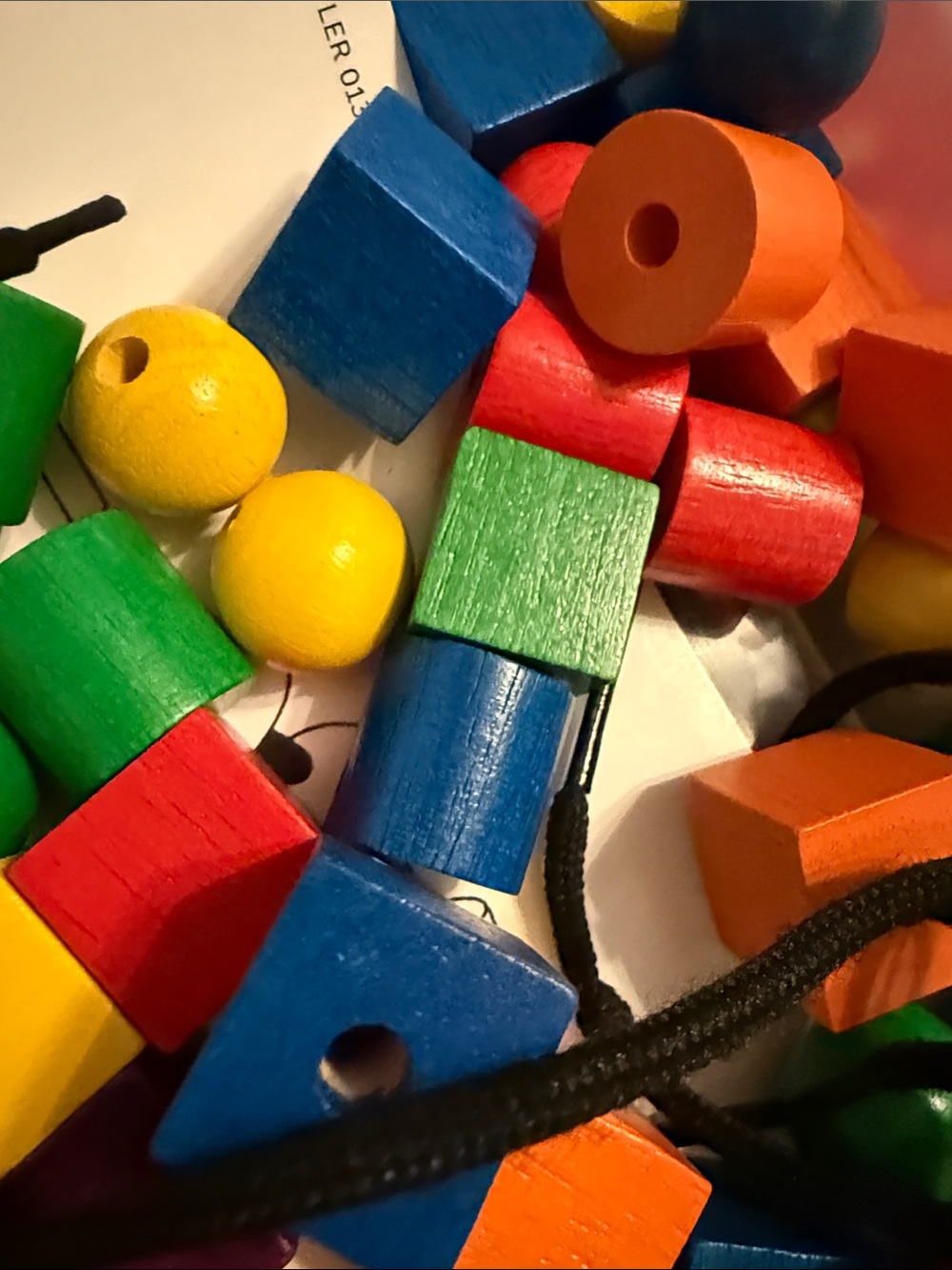 Learning Resources Colorful Wooden Bead Lacing Set - Multicolor - Picture 6 of 6